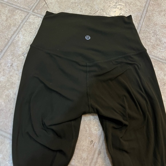 Lululemon aligns - Picture 2 of 5